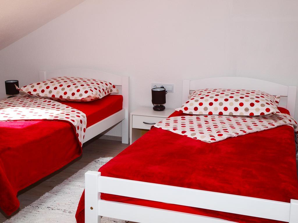 Apartments House Durdica Бол Номер фото