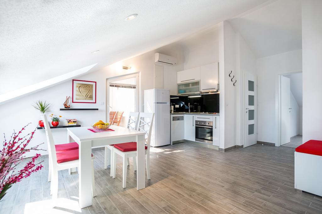 Apartments House Durdica Бол Номер фото